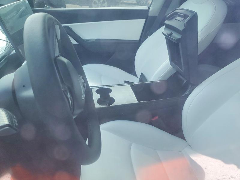 Photo 7 from auction – 2022 TESLA MODEL Y with VIN 7SAYGDEF5NF446563