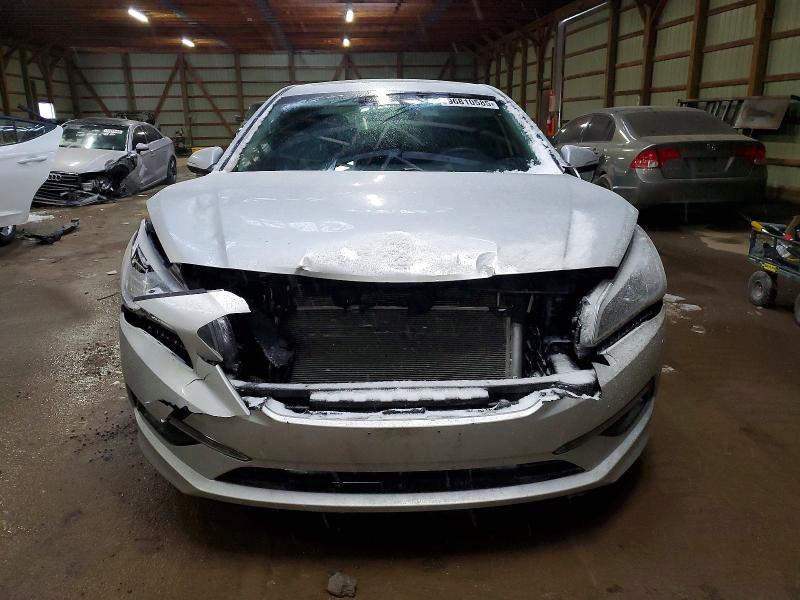 Photo 5 from auction – 2016 HYUNDAI SONATA SE with VIN 5NPE24AF5GH349940