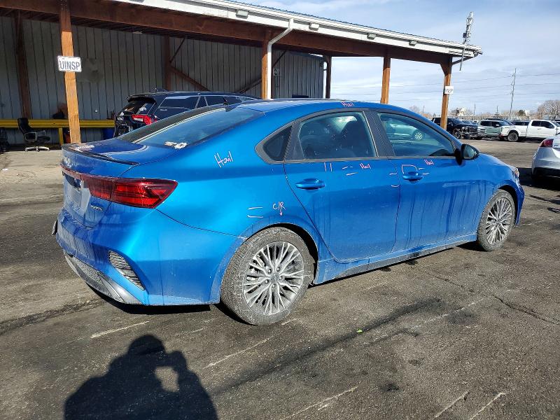 Photo 3 from auction – 2022 KIA FORTE with VIN 3KPF54AD7NE471209