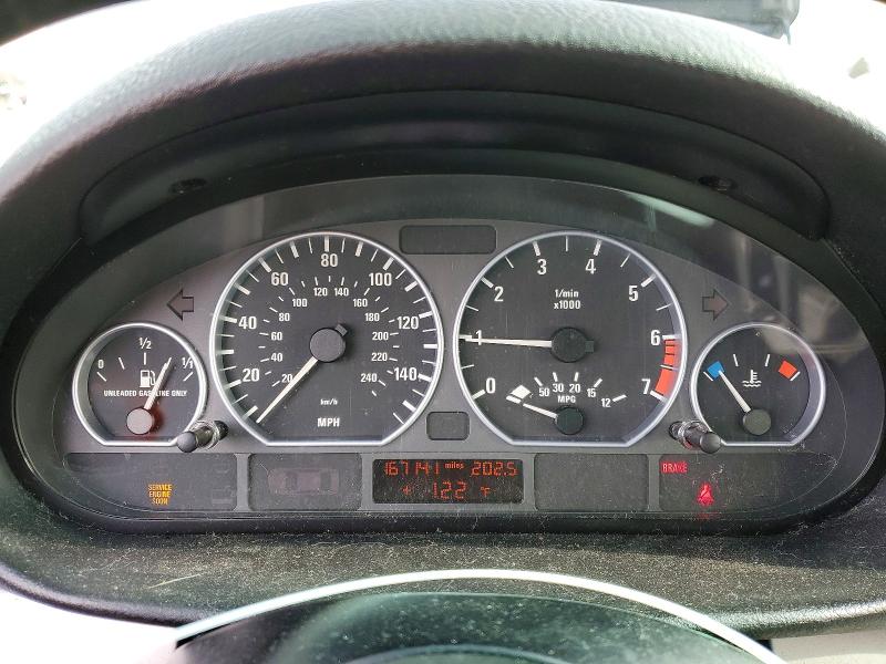 Photo 9 from auction – 2002 BMW 330 with VIN WBAEV53492KM02168