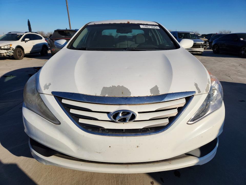 Photo 5 from auction – 2014 HYUNDAI SONATA with VIN 5NPEB4AC9EH867360