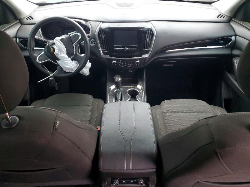 Photo 8 from auction – 2018 CHEVROLET TRAVERSE with VIN 1GNERFKW0JJ118178