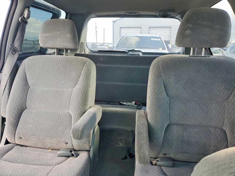 Photo 10 from auction – 2004 HONDA ODYSSEY LX with VIN 5FNRL18594B131391