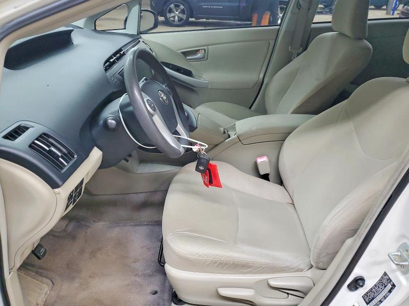 Photo 7 from auction – 2011 TOYOTA PRIUS with VIN JTDKN3DU2B5298968