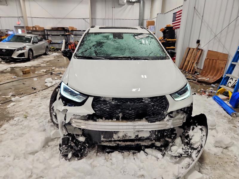Photo 5 from auction – 2025 CHRYSLER PACIFICA L with VIN 2C4RC1GG6SR560976