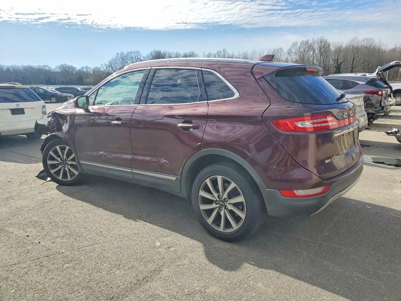 Photo 2 from auction – 2019 LINCOLN MKC with VIN 5LMCJ3D9XKUL01609
