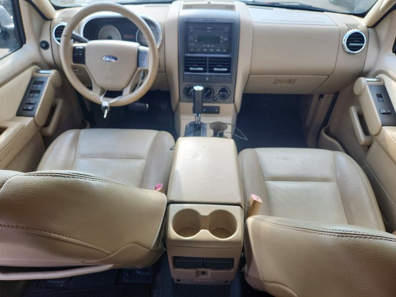 Photo 8 from auction – 2007 FORD EXPLORER S with VIN 1FMEU33K07UA32759