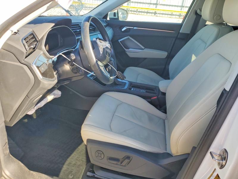 Photo 7 from auction – 2021 AUDI Q3 with VIN WA1DECF39M1041601