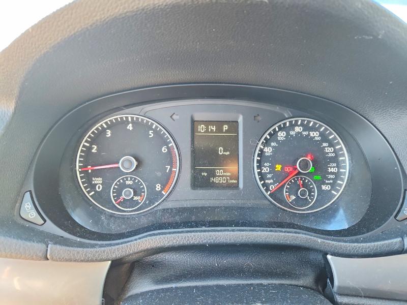 Photo 9 from auction – 2014 VOLKSWAGEN PASSAT with VIN 1VWAP7A34EC002323