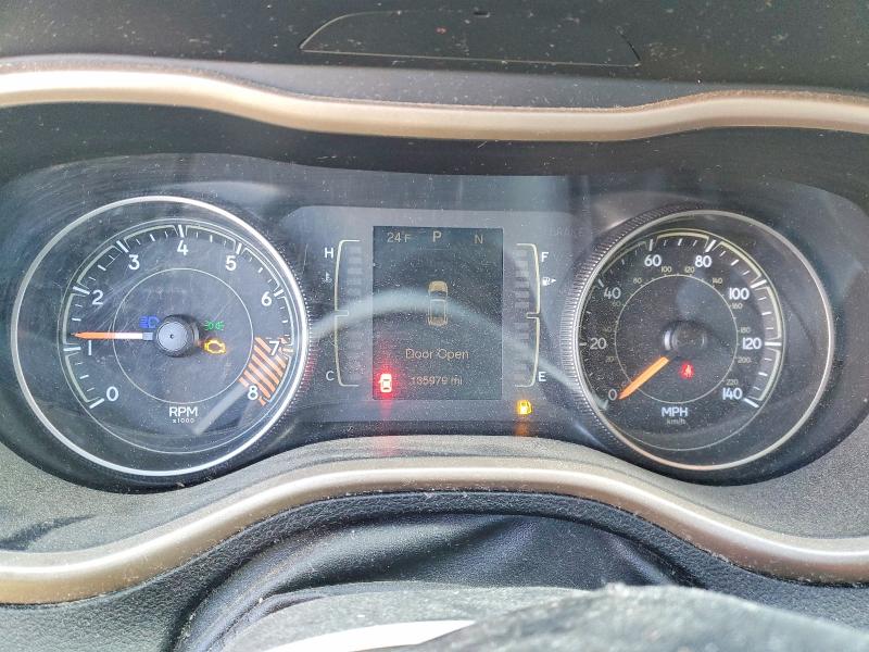 Photo 9 from auction – 2015 JEEP CHEROKEE with VIN 1C4PJMCS6FW504901