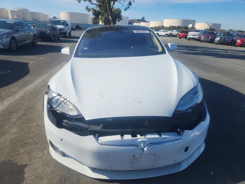 Photo 5 from auction – 2014 TESLA MODEL S with VIN 5YJSA1H17EFP37763