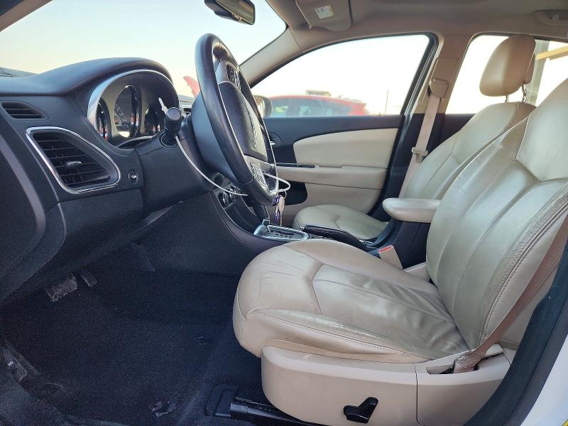 Photo 7 from auction – 2012 CHRYSLER 200 LIMITE with VIN 1C3CCBCG6CN308035