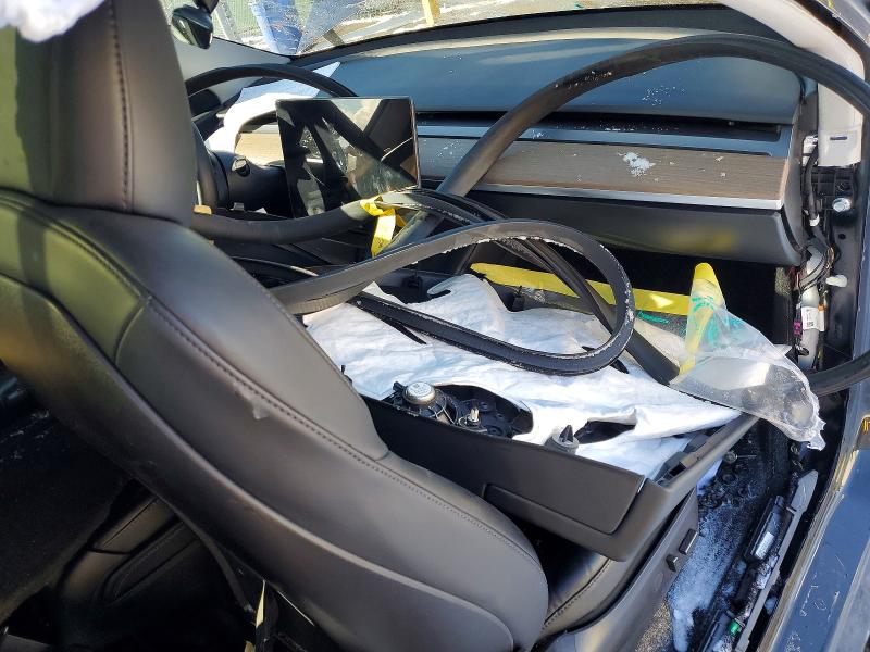 Photo 8 from auction – 2021 TESLA MODEL Y with VIN 5YJYGAEE5MF213493