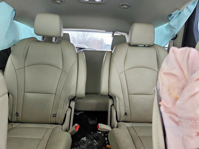 Photo 10 from auction – 2019 BUICK ENCLAVE with VIN 5GAEVBKWXKJ223472