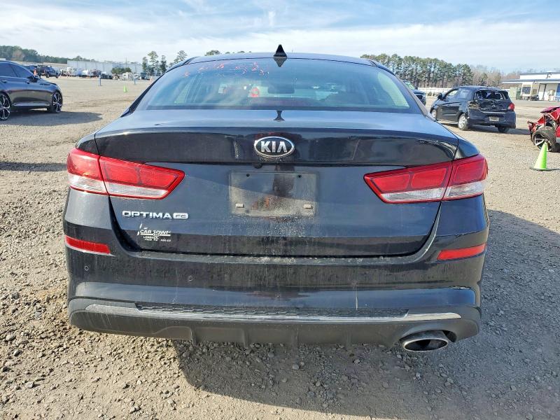 Photo 6 from auction – 2019 KIA OPTIMA with VIN 5XXGT4L34KG336268