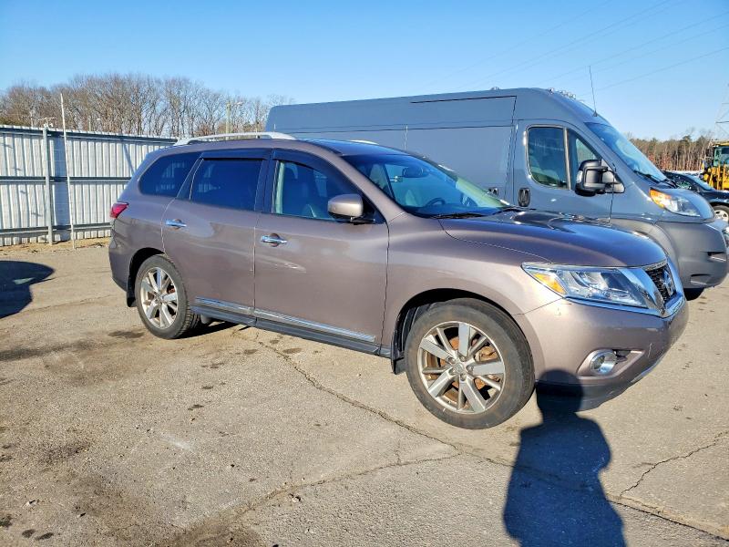 Zdjęcie 4 z aukcji – 2014 NISSAN PATHFINDER z VIN 5N1AR2MM2EC733347