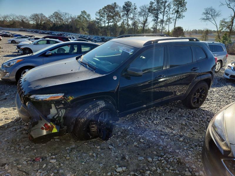 JEEP CHEROKEE T 2015 with VIN 1C4PJMBB0FW563718 - Photo from auction