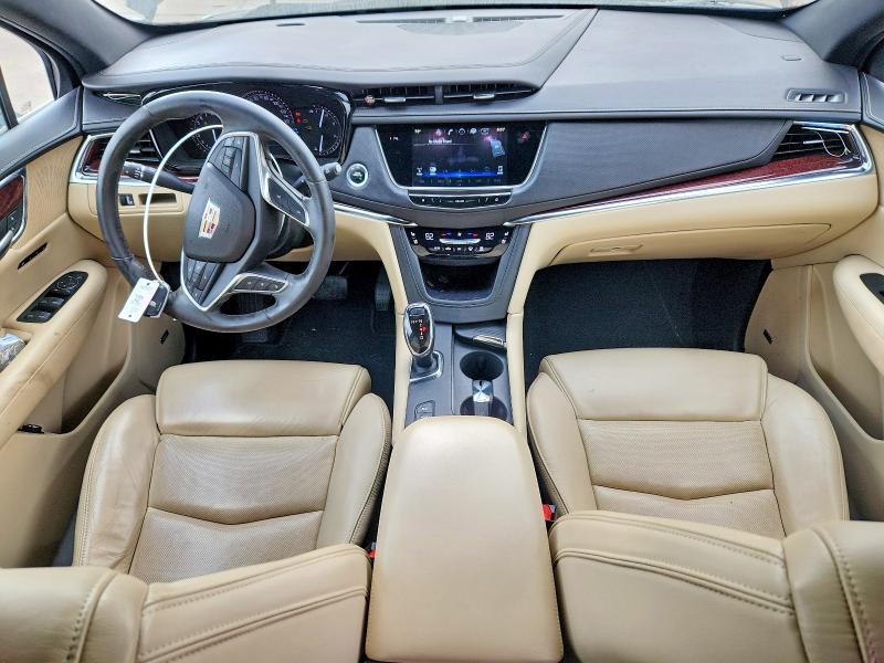 Photo 8 from auction – 2017 CADILLAC XT5 PREMIU with VIN 1GYKNERS8HZ139323