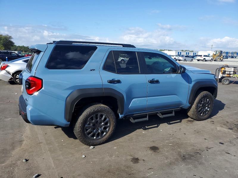 Photo 3 from auction – 2025 TOYOTA 4RUNNER SR with VIN JTEVA5BR2S5065722