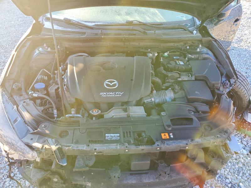 Photo 11 from auction – 2018 MAZDA 3 with VIN 3MZBN1W33JM187800