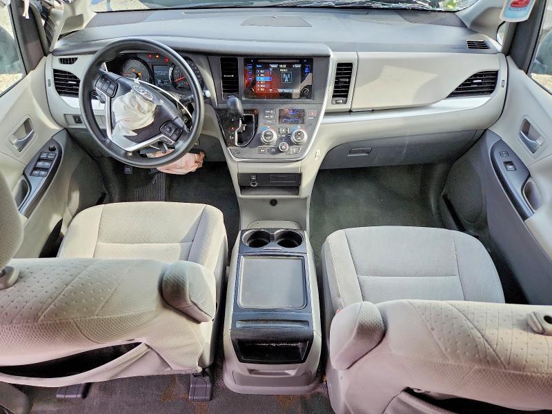 Photo 8 from auction – 2015 TOYOTA SIENNA with VIN 5TDKK3DC0FS571759
