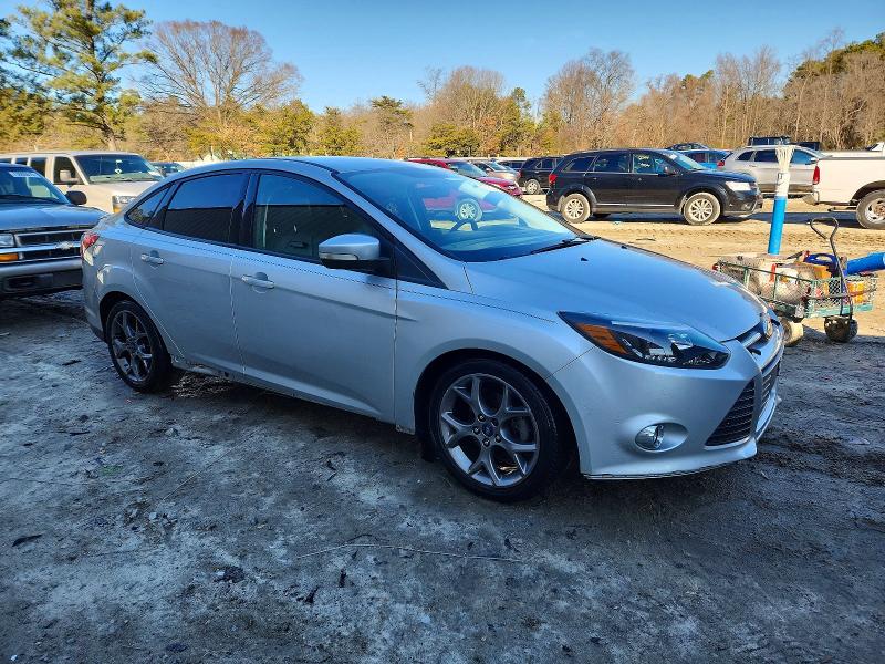 Фото 4 с аукциона – 2014 FORD FOCUS SE с VIN 1FADP3F27EL443491