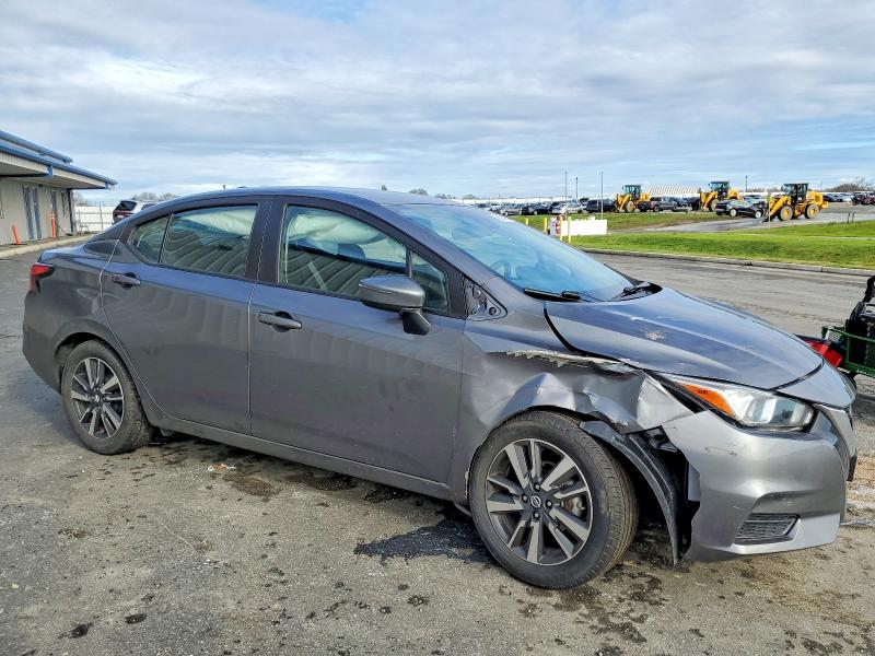 Photo 4 from auction – 2021 NISSAN VERSA with VIN 3N1CN8EV1ML876315