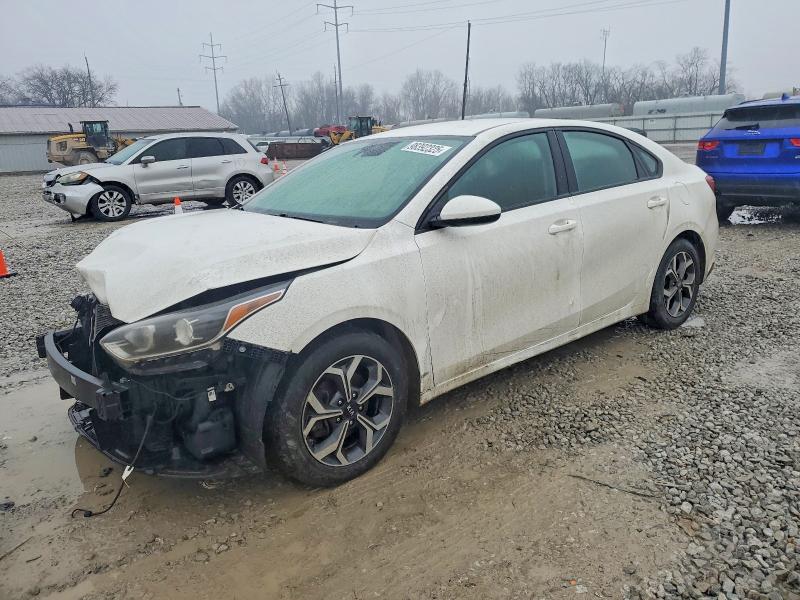 KIA FORTE FE 2020 with VIN 3KPF24AD1LE156914 - Photo from auction