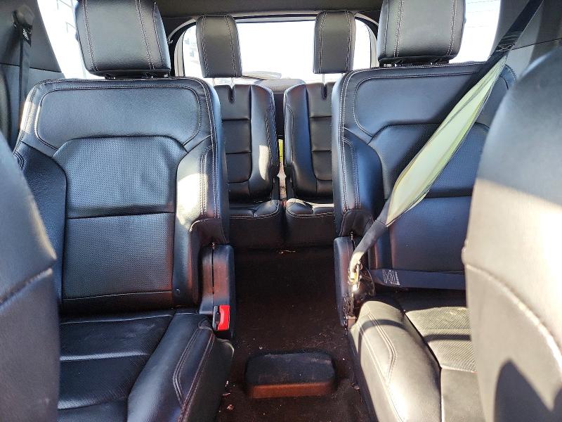 Photo 10 from auction – 2017 FORD EXPLORER L with VIN 1FM5K8F89HGB51199
