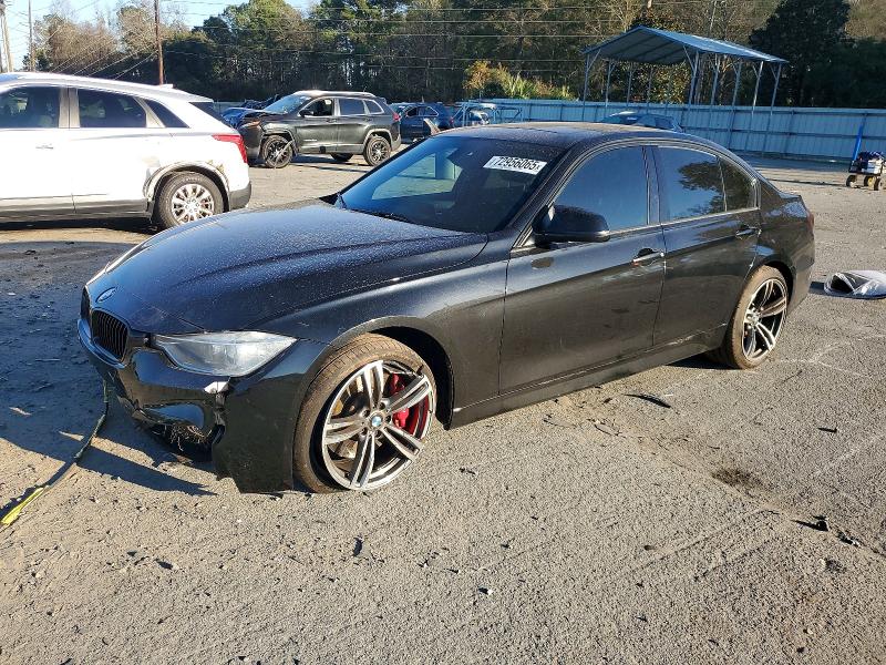 BMW 335 XI 2015 with VIN WBA3B9C5XFF589581 - Photo from auction
