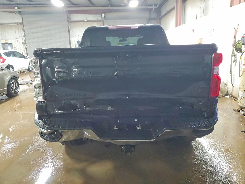 Photo 6 from auction – 2019 CHEVROLET SILVERADO with VIN 3GCPYDEK8KG129160