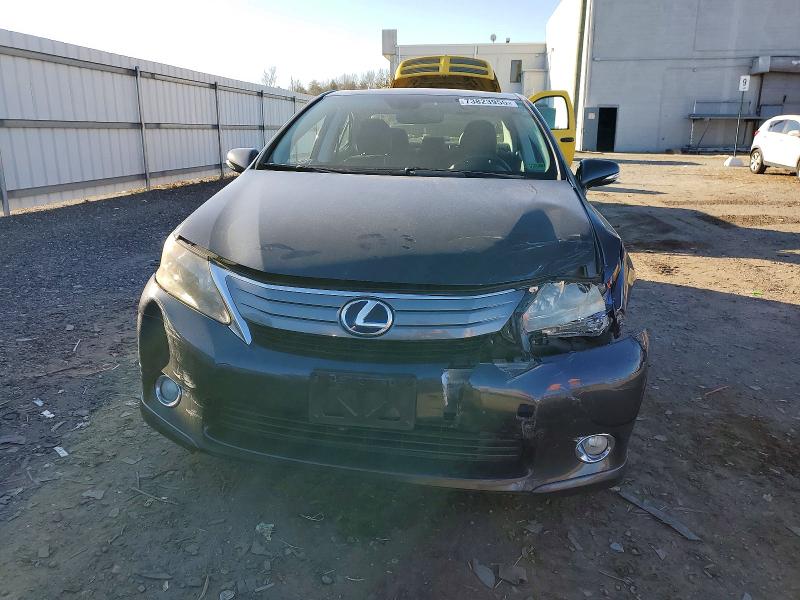 Photo 5 from auction – 2010 LEXUS HS 250H with VIN JTHBB1BA2A2010953