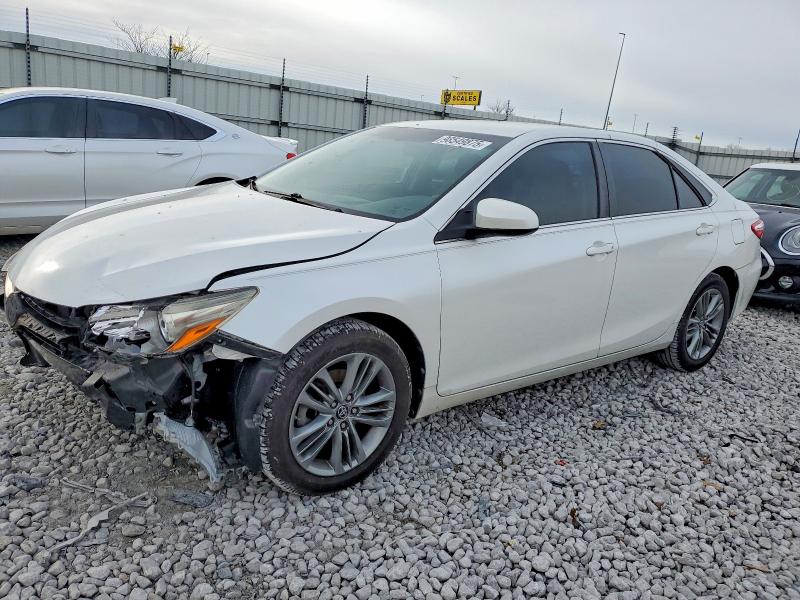 TOYOTA CAMRY LE 2017 with VIN 4T1BF1FK2HU439626 - Photo from auction
