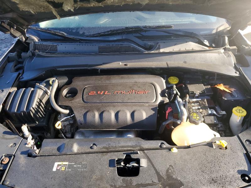 Photo 12 from auction – 2018 JEEP COMPASS with VIN 3C4NJDBB3JT331863