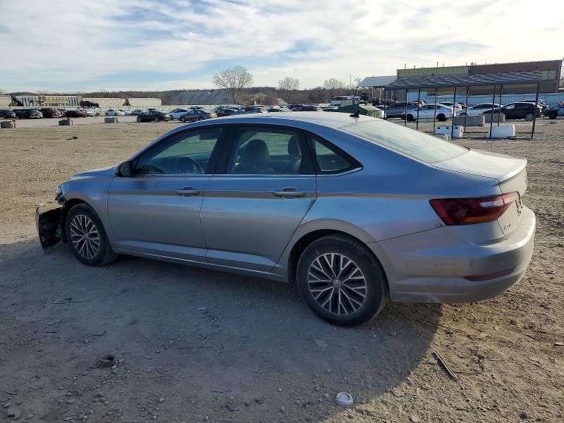 Photo 2 from auction – 2019 VOLKSWAGEN JETTA with VIN 3VWC57BU9KM200489