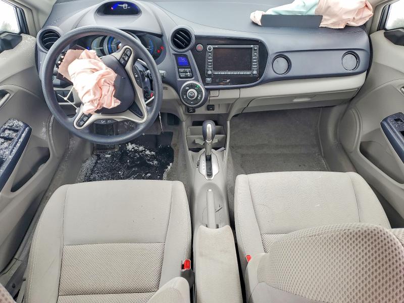 Photo 8 from auction – 2010 HONDA INSIGHT with VIN JHMZE2H74AS037675