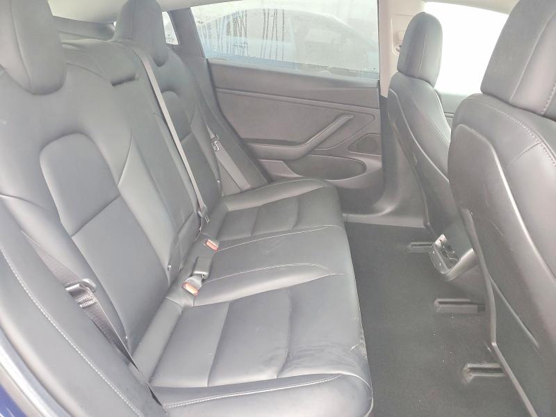 Photo 10 from auction – 2018 TESLA MODEL 3 with VIN 5YJ3E1EAXJF035007