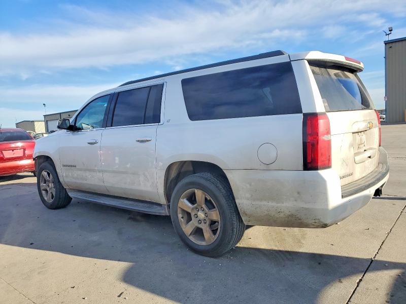 Photo 2 from auction – 2016 CHEVROLET SUBURBAN C with VIN 1GNSCHKC7GR344153