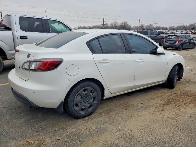 Photo 3 from auction – 2010 MAZDA 3 I with VIN JM1BL1SG0A1213560