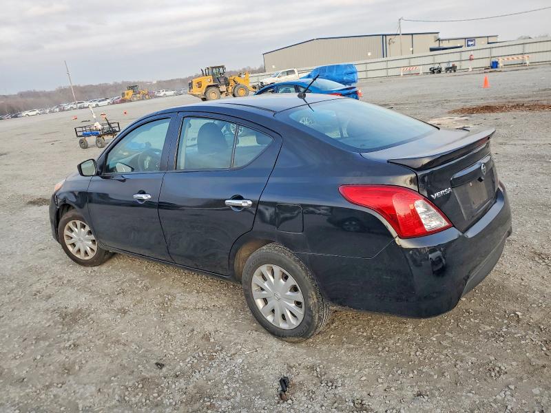 Photo 2 from auction – 2017 NISSAN VERSA S with VIN 3N1CN7AP0HL878502