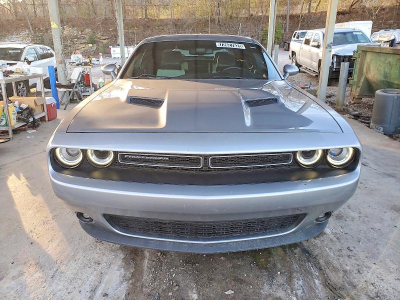 Photo 5 from auction – 2017 DODGE CHALLENGER with VIN 2C3CDZAGXHH640441