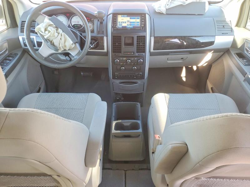 Photo 8 from auction – 2010 DODGE GRAND CARA with VIN 2D4RN6DX6AR336491