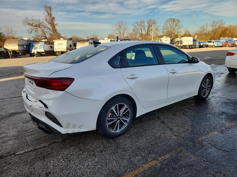 Photo 3 from auction – 2023 KIA FORTE LX with VIN 3KPF24AD0PE505972