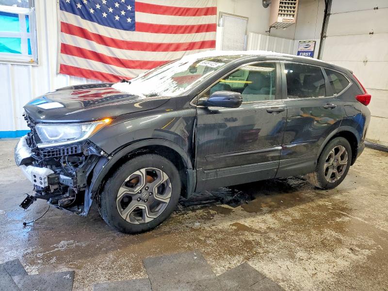 HONDA CR-V 2018 with VIN 7FARW2H82JE013044 - Photo from auction