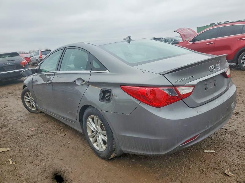 Photo 2 from auction – 2013 HYUNDAI SONATA with VIN 5NPEB4AC2DH784996
