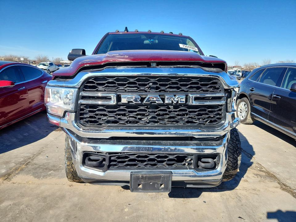 Photo 5 from auction – 2020 RAM 2500 with VIN 3C6UR5CL5LG230294