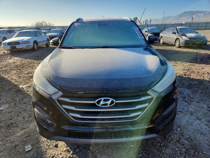 Photo 5 from auction – 2016 HYUNDAI TUCSON LIM with VIN KM8J3CA21GU162828
