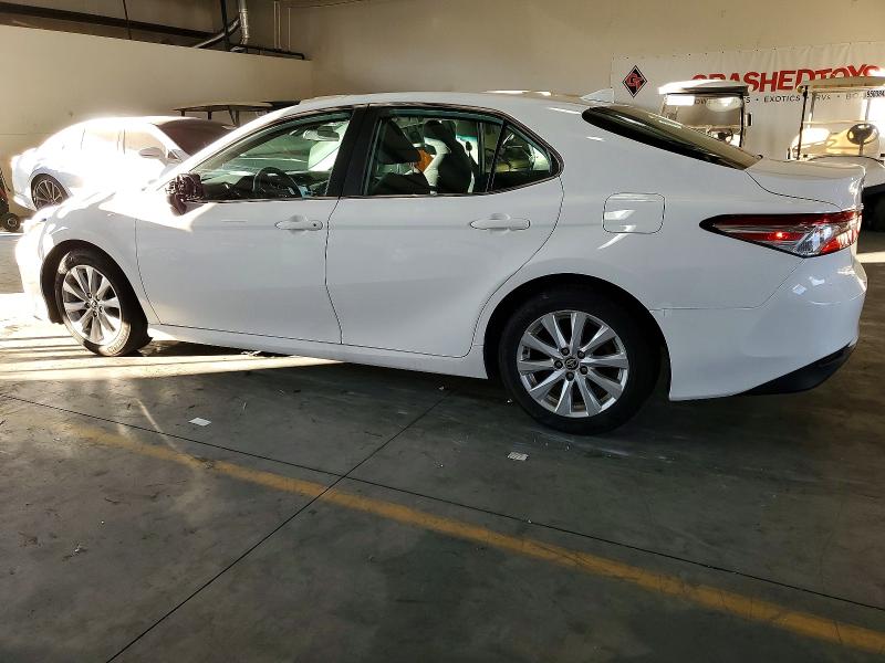 Photo 2 from auction – 2020 TOYOTA CAMRY with VIN 4T1C11AK9LU980336