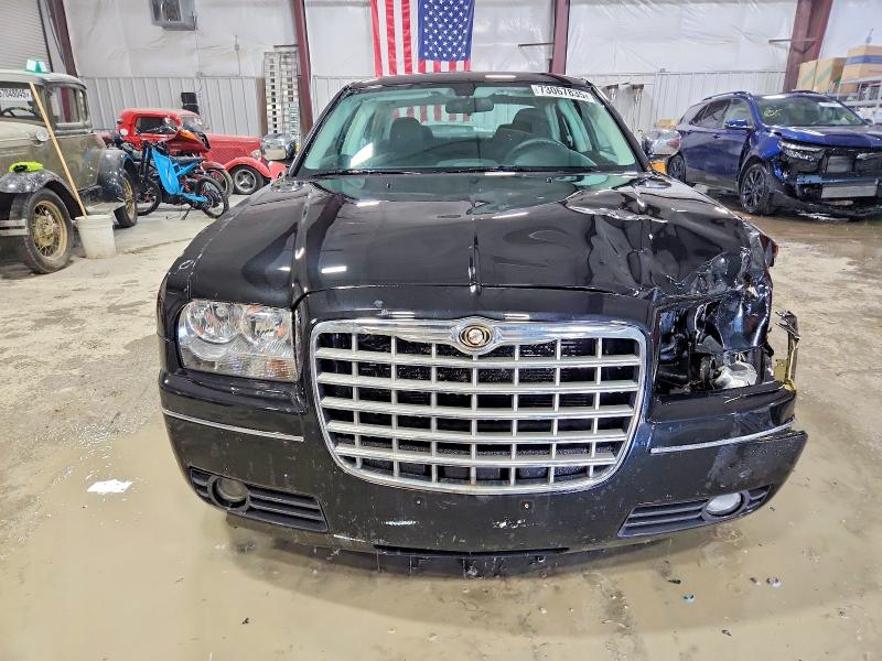 Photo 5 from auction – 2010 CHRYSLER 300 with VIN 2C3CA1CV9AH329286