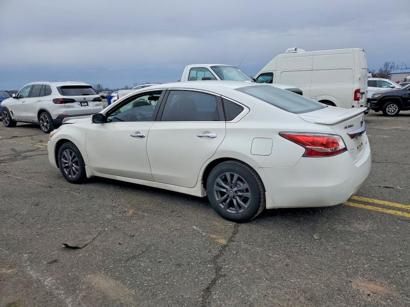Photo 2 from auction – 2015 NISSAN ALTIMA 2.5 with VIN 1N4AL3AP2FN900294